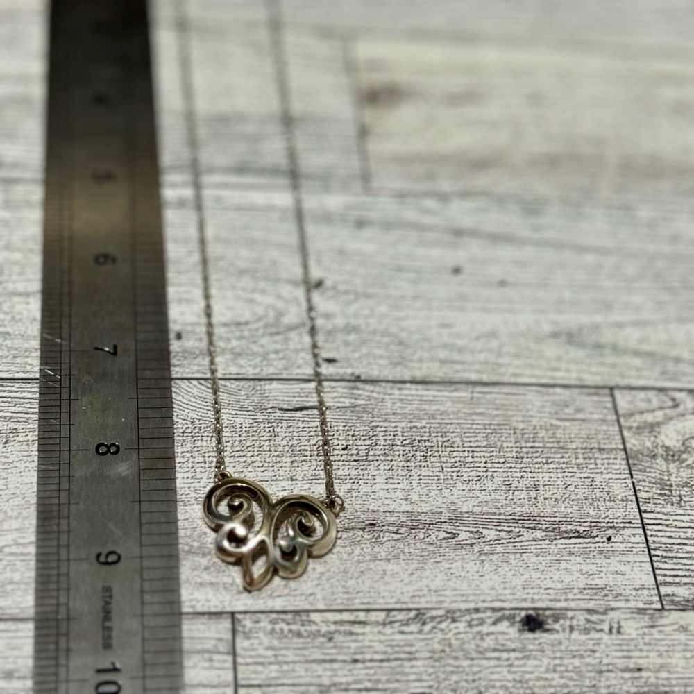 Elegant Silver Brighton Pendant Necklace